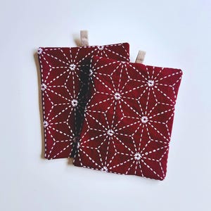 Set of 2 Sashiko Boro Asanoha Placemats Burgundy, Ayacolour Patchwork Pot Holders Table Mats