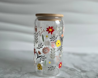 Vaso de cristal con diseño floral, regalo para profesora, taza con estampado de primavera, vaso de cristal con flores silvestres, pequeño regalo para amiga, taza de café helado