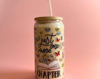 Vaso de cristal para amantes de los libros, regalo para amantes de los libros, café helado, vaso con flores, vaso personalizado, mercancía de libros para ella, bonita lata de cristal estética, regalo para adolescentes.