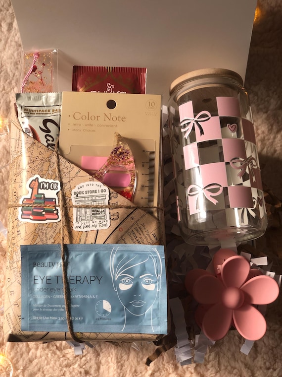 Blind Date With A Book Box Luxury Gift Hamper For Book Lover Glass Tumbler Coffee Cup Bookish Gift Box Unique Book Gift Set Best Friend