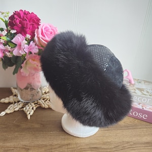 Vintage Russian style Fur Hat, Elegant Warm Cossack Hat, Fur hat, Best Hat for Winter, Rich Black Color Fur Hat.