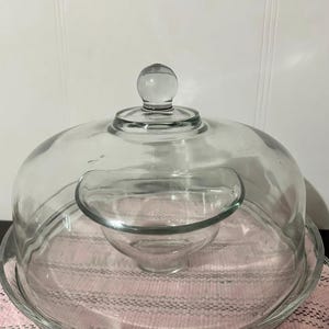 Vintage CAKE CLOCHE SET standaard bijpassende helder geblazen glazen koepel.