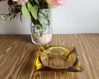 ヴィンテージの琥珀色のガラス灰皿 - Etsy 日本