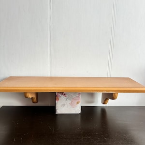 Vintage Floating shelf, modern floating wall shelf, display shelf, modern wood shelf, modern shelves, wooden shelves, wall shelf 25&quot; long.