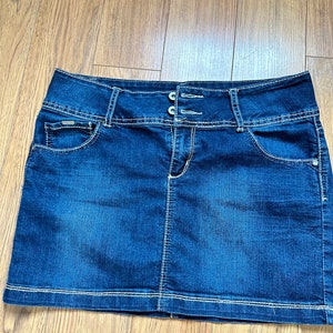 Vintage Y2k Denim Mini Skirt, Y2K jeans skirt, Blue jeans, Vintage denim skirt,hight wast size 13
