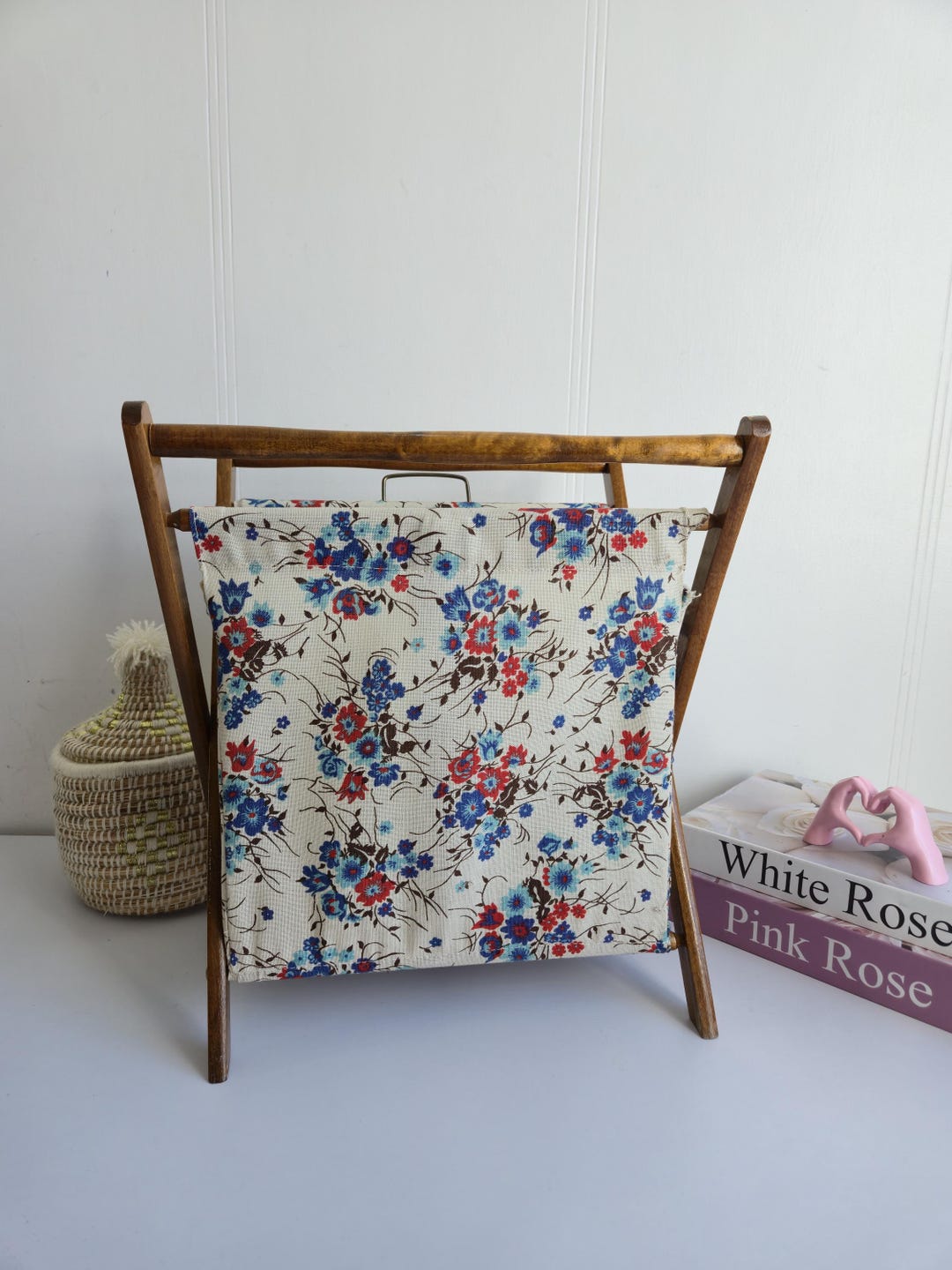 Vintage Floral Magazine Rack, Mid-century Folding Knitting Storage. - Etsy