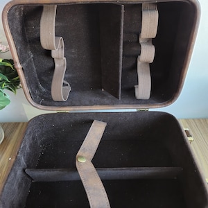 Vintage 60s - 70's 2 Bottle Compartment "Leather" Travel Bar Suitcase - Hootch Portable Suitcase Pub Traveling Bar.