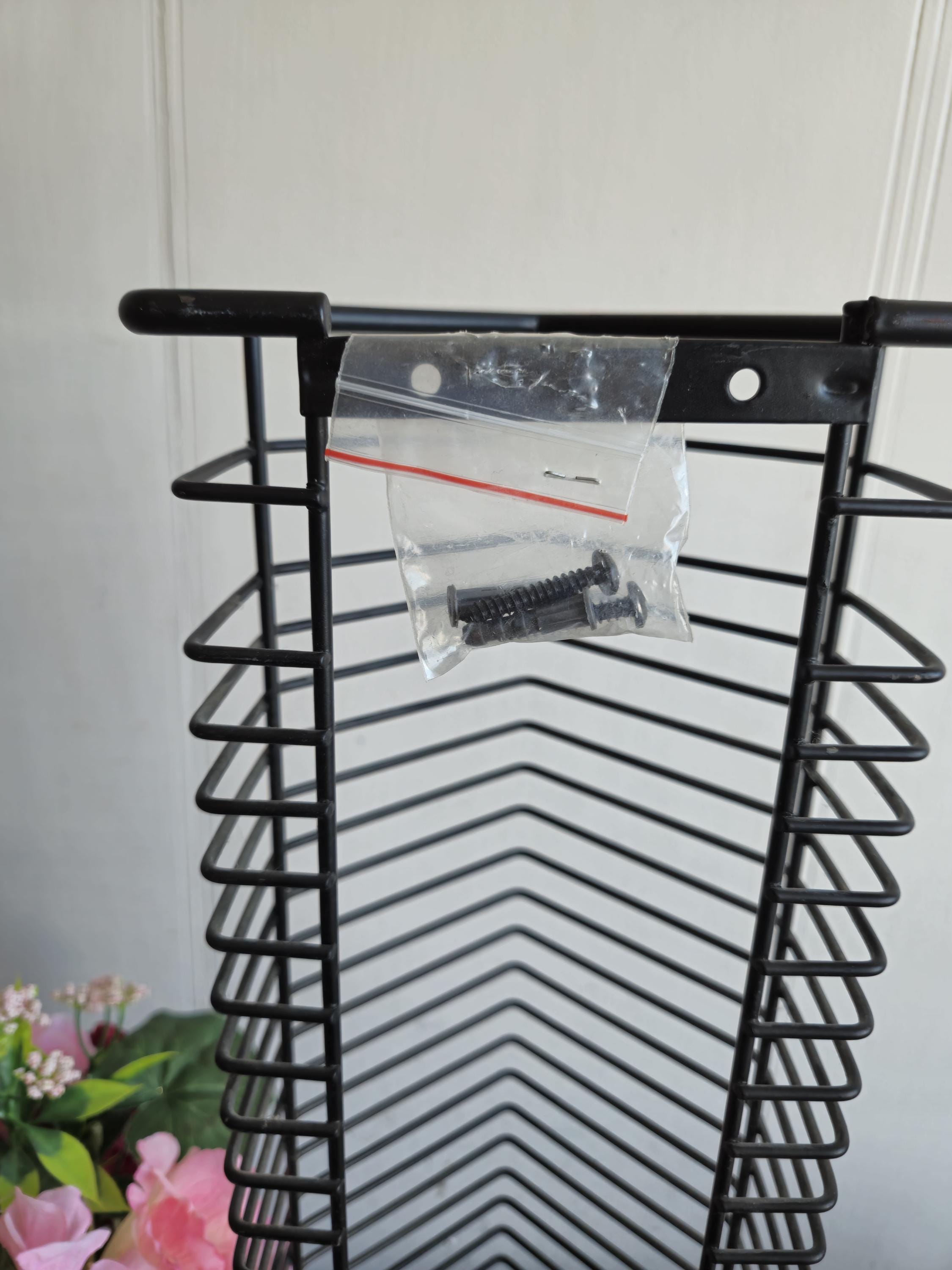 希少 ヴィンテージ l Wire CDラック CDタワー 114cm 希少 ヴィンテージ Metal Wire CDラック CDタワー 114cm - メルカリ