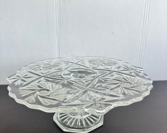 Vintage Kristall Hochzeitstortenständer Pressglassockel, 12".