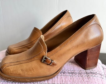 Vintage Brown Leather Square Toe Loafers Grunge Chunky Block Heel Shoes Size US 6.5 Made in Brazil Vintage Clothing Women