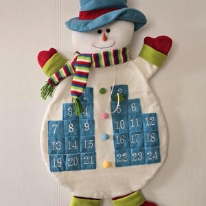Vintage Advent Calendar, Christmas Advent Calendar , Snowman with Pockets, 24 Days Hanging Christmas Countdown, Felt