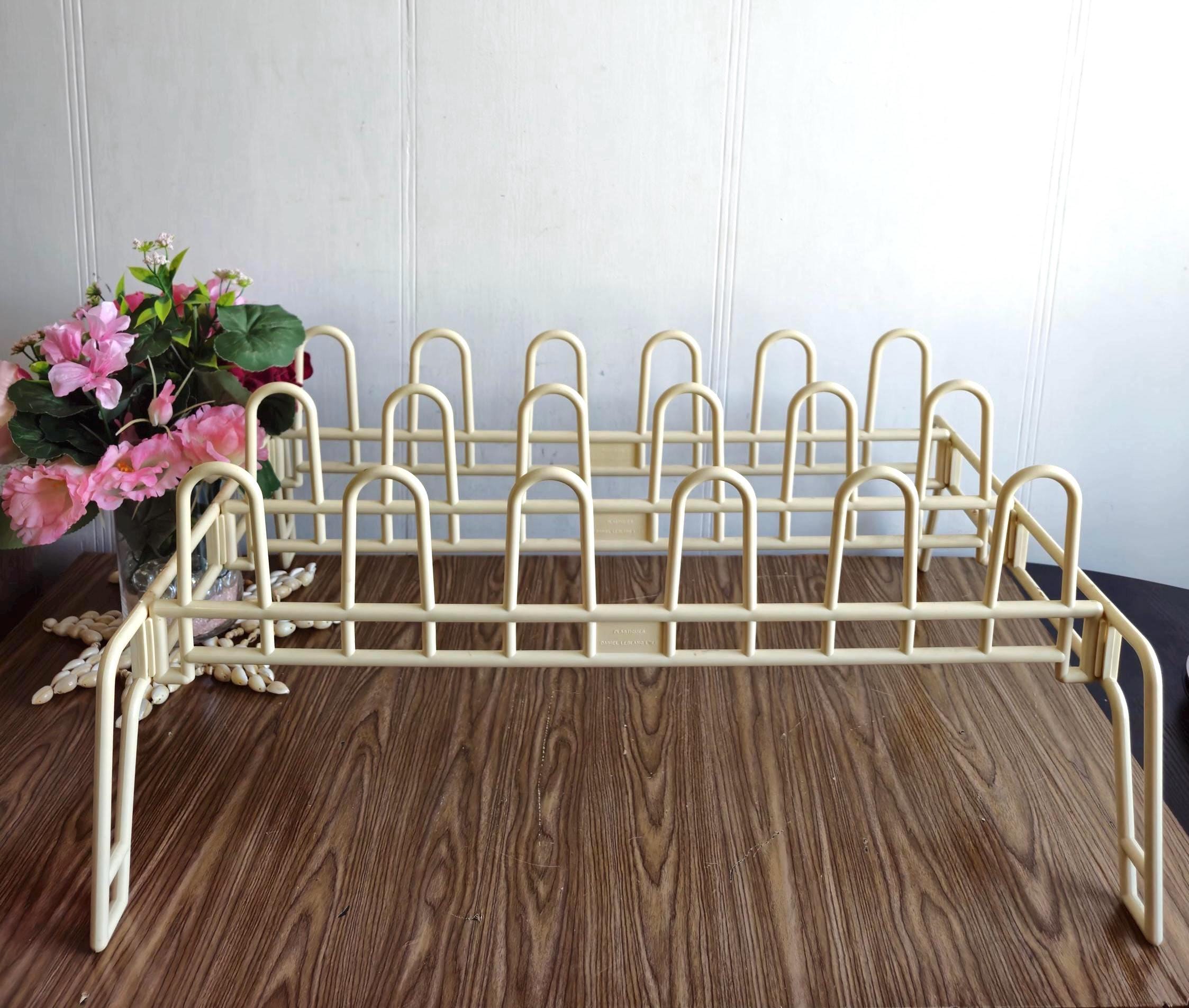 Vintage 80s White Plastic Shoe Rack, 18 Pairs of Vintage Shoe