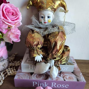 Vinatge Decorative Collectible Venetian Carnival Harlequin Doll .