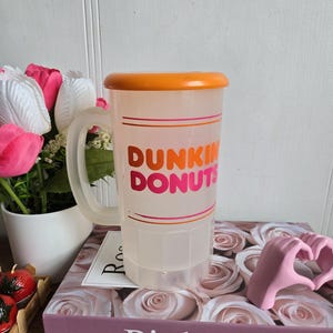 Vintage Dunkin Donuts large plastic cup with lid.
