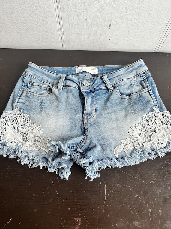【KOOLOSET】Side Cut Bermuda Banding Denim Judy Blue Jean Shorts Womens Medium Tattered Destroyed Cut