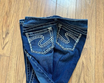 Vintage zilveren jeans, Bootcut Womens W28/L32 Distressed Medium Wash Low Rise.
