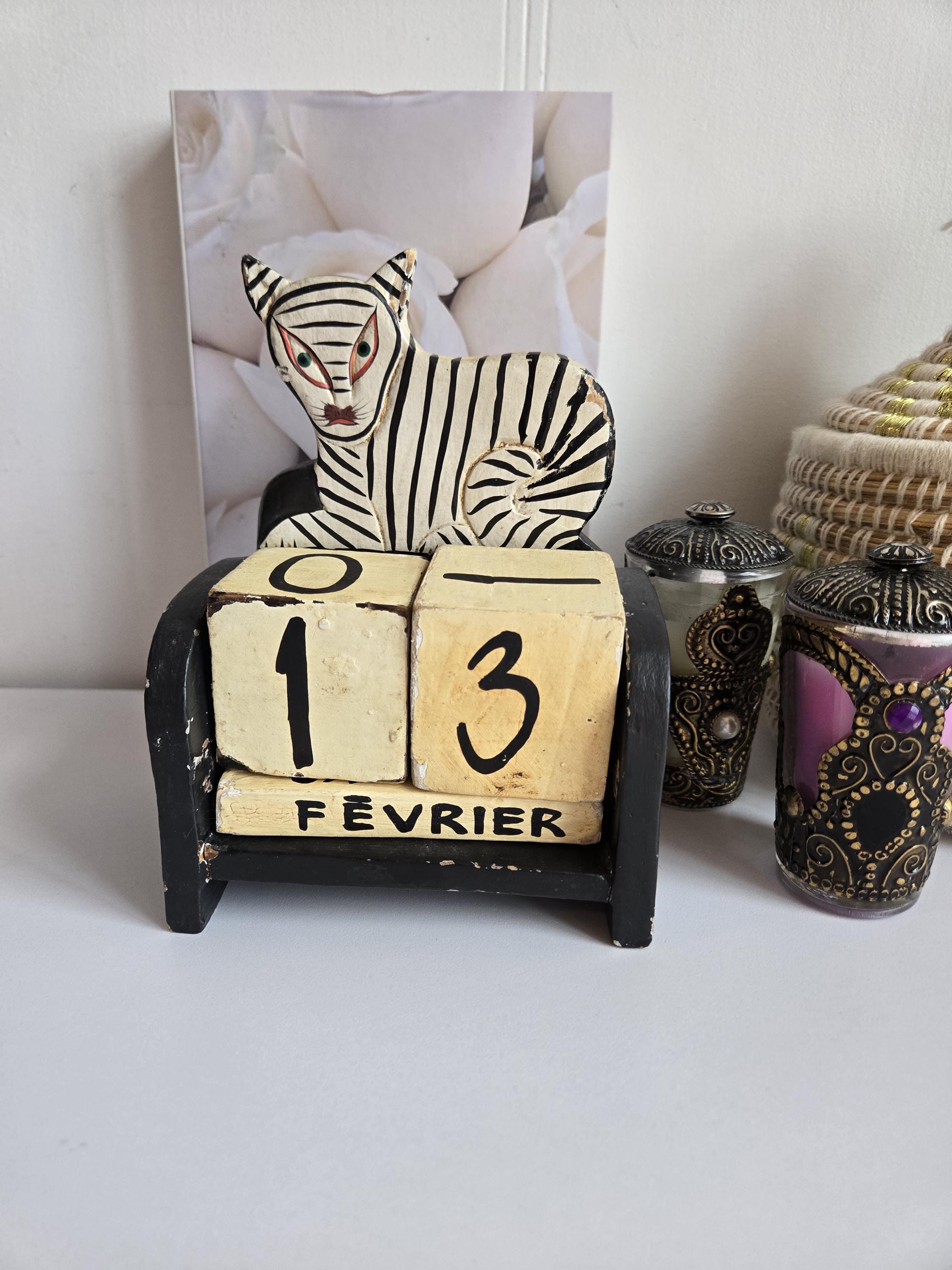 Perpetual Vintage Wooden Calendar Cat - Etsy