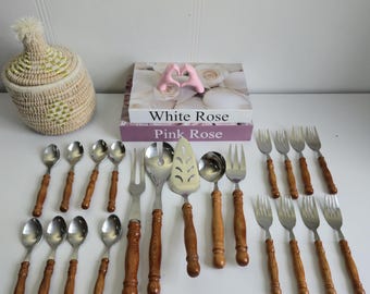 Vintage 21 cutlery - wooden sleeves - Rostfrei, cutlery, salad cutlery, forks, spoons, , incomplete.