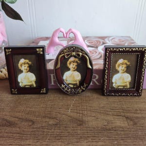 Vintage Picture Frame, Mini Antique Ornate Photo Frame, Table Top Display and Wall Hanging Home Decor, Old Fashioned.