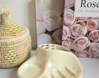 ビンテージ セラミック オールインワン バスルーム バレット 歯ブラシ、歯磨き粉、カップ、石鹸ホルダー。