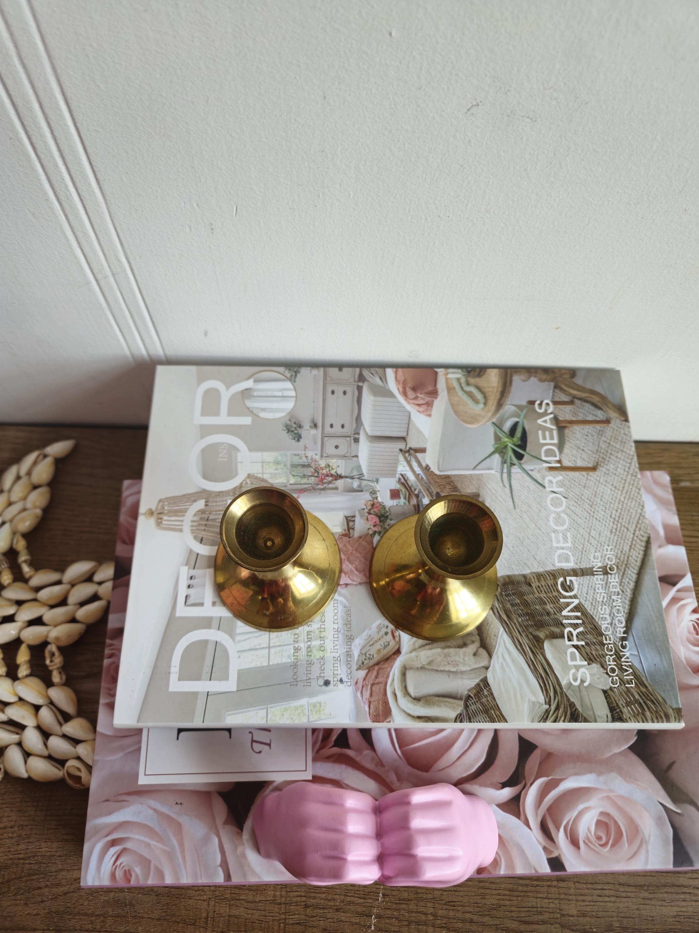 ヴィンテージ真鍮製キャンドルスタンド2個セット - 短い真鍮製