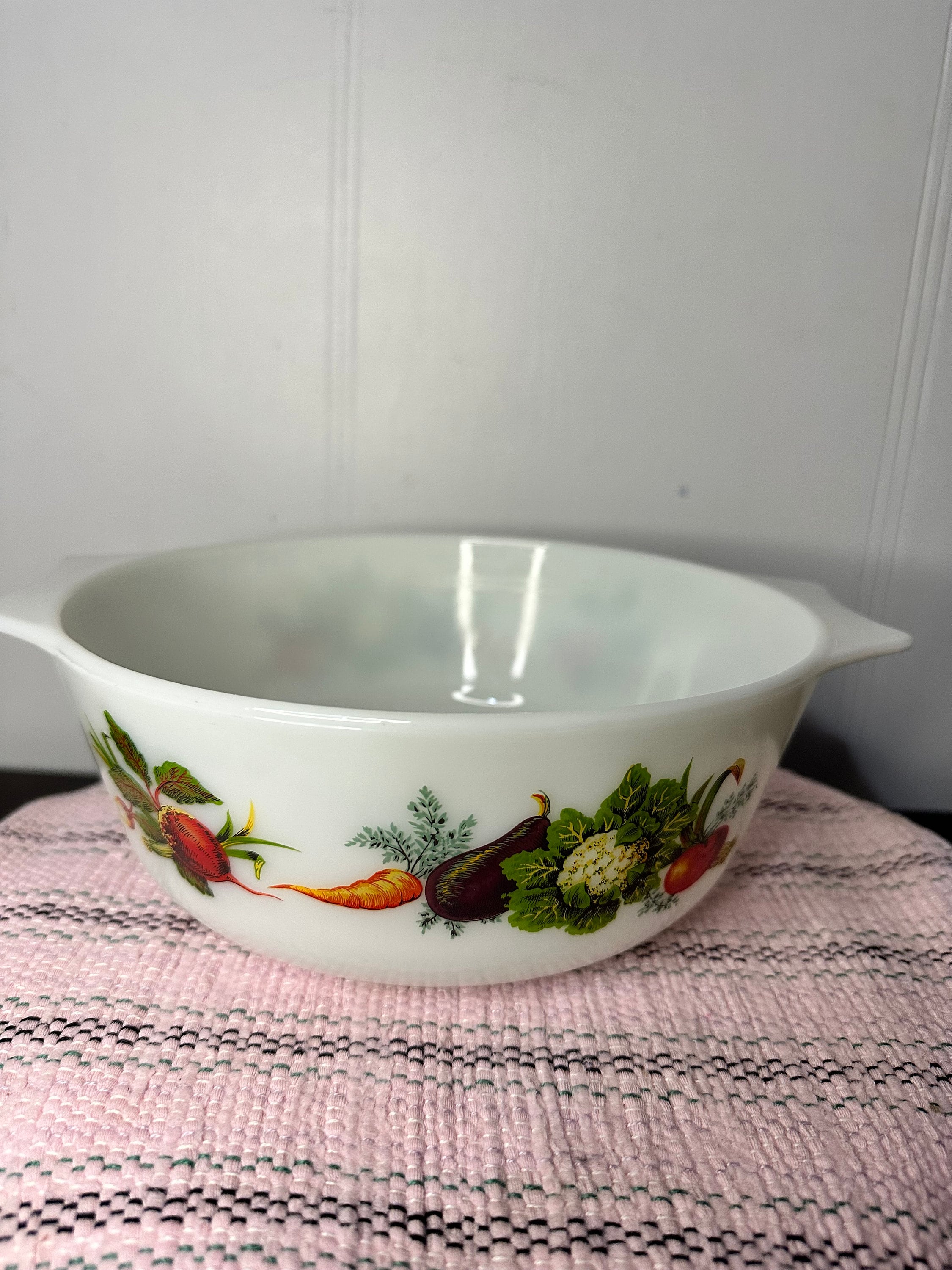 70s Pyrex Tuscany Market Garden 3 Pint Casserole Dish #513 Round