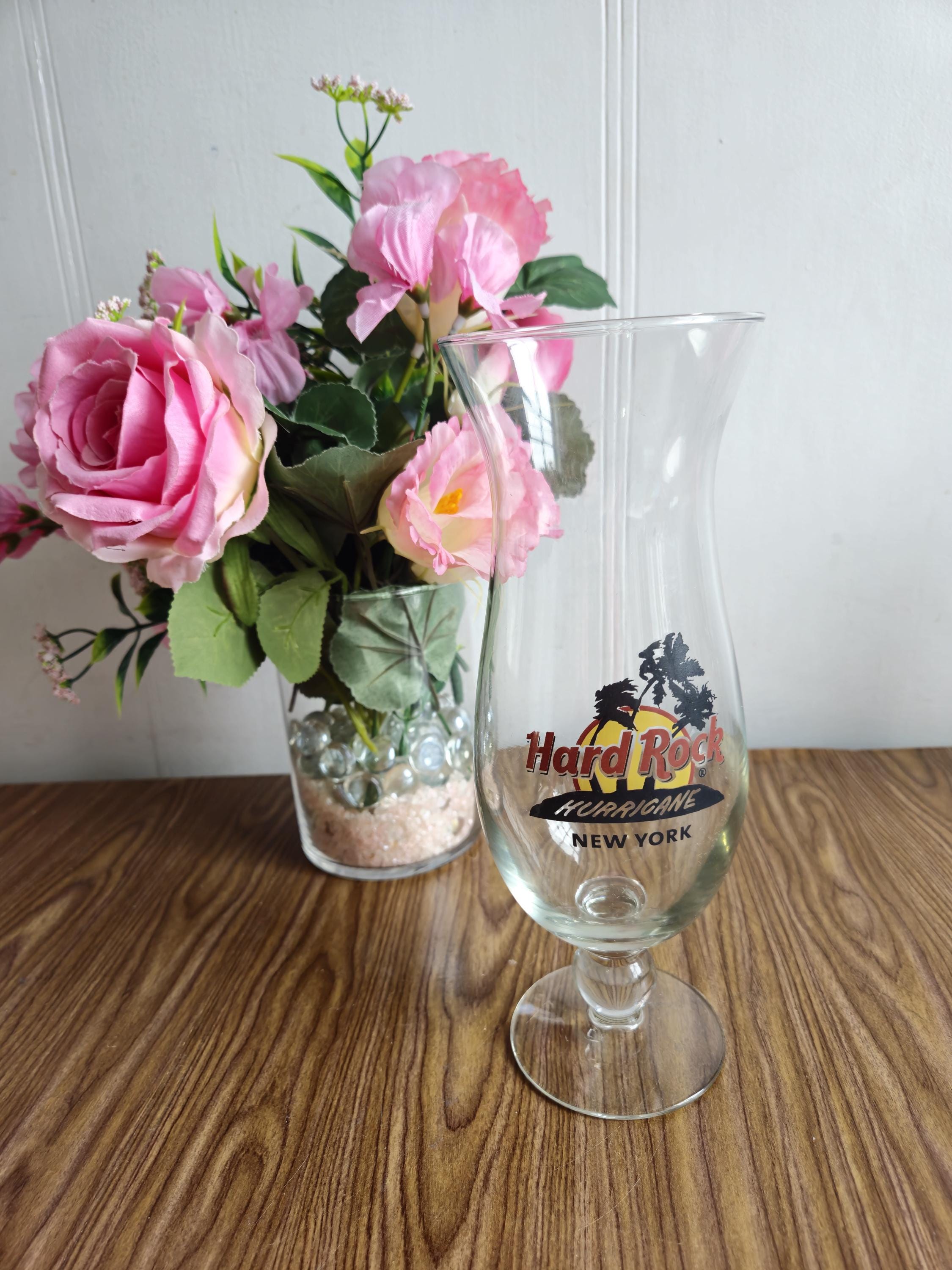 Vinatge Hard ROCK CAFE new york Footed Hurricane Glass.