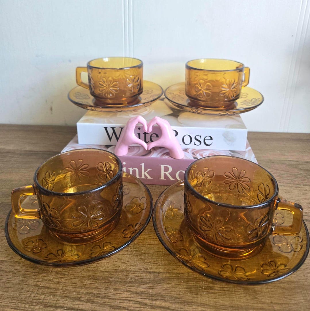Vereco France Daisy Retro Vintage 70s Coffee Floral Pattern Amber