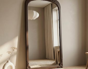 Espejo de pie alto de madera de roble marrón, espejo independiente de estilo antiguo.