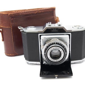 Vintage Zeiss Ikon Ikonta 522/24 35mm 1950s Folding Camera - Fully Working, Fully Serviced!