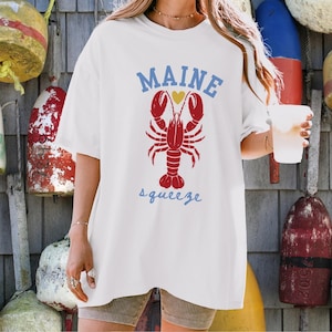 MAINE LOBSTER Shirt | Maine Squeeze Valentines Gift | Popular Fisherman Aesthetic Lobster Tee | New England Lobster Trendy Tshirt | Retro