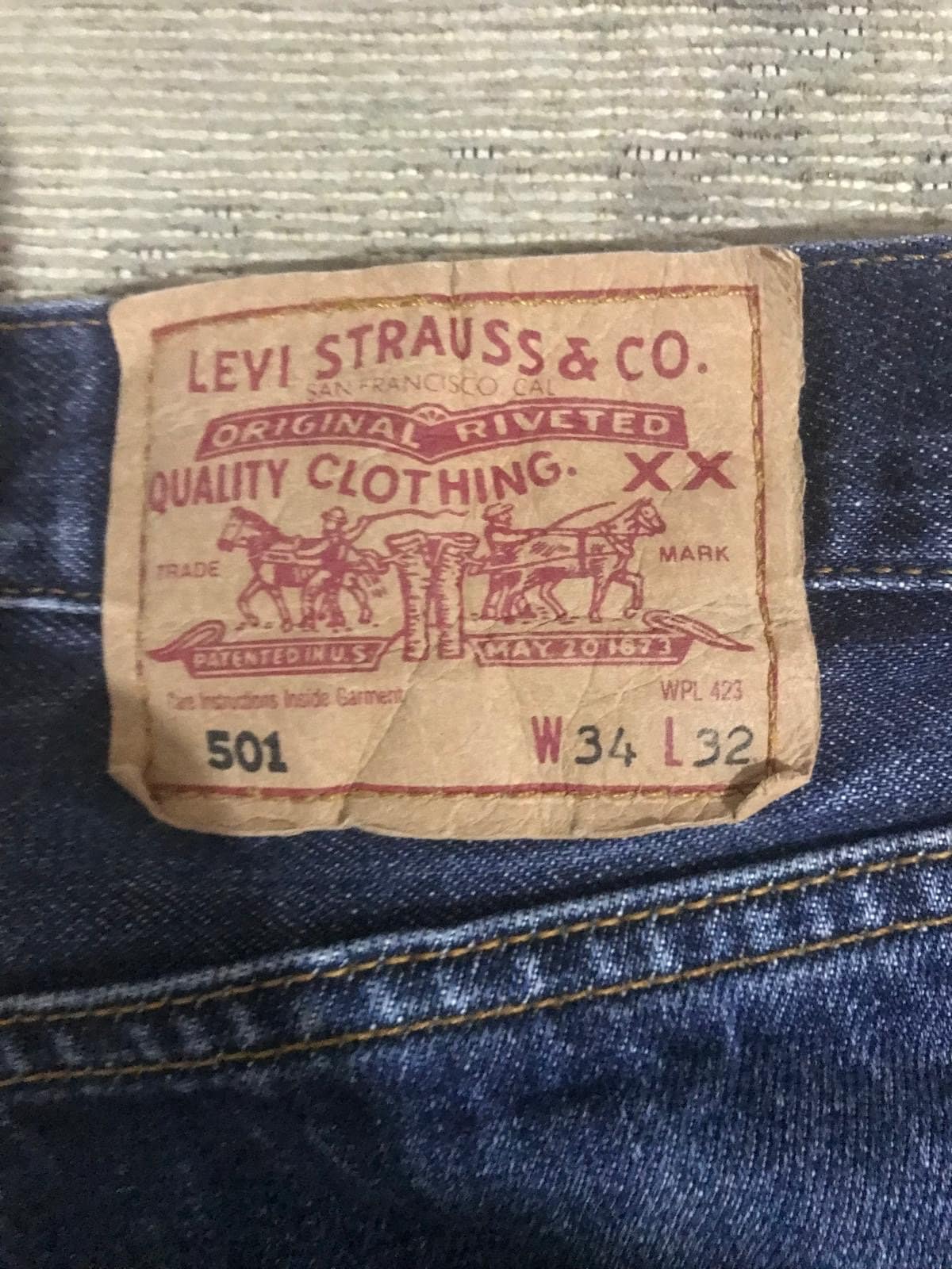 Levi's Vintage 501 Size W34 L32 Men's Jeans 90s Red Tab Levi
