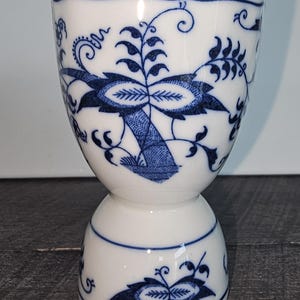Blue Danube Egg Cup With Ribbon Banner
