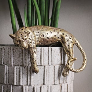 Large Gold Leopard Pot Hanger