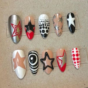 Red, black & white star y2k press-on nails alternative vibes