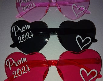 Prom 2024 Heart glasses