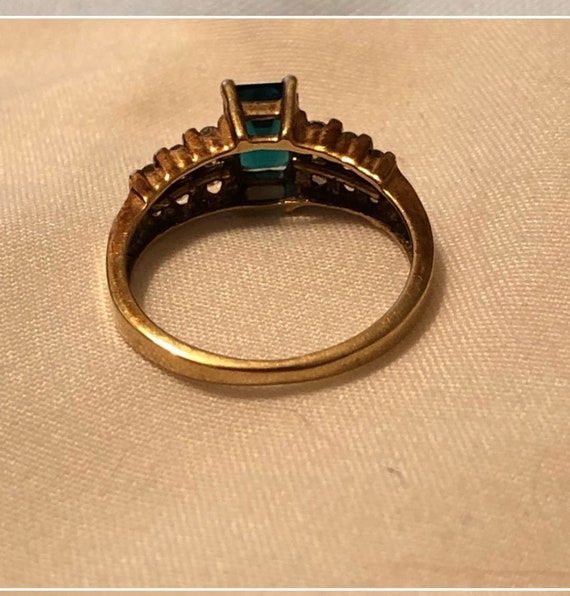Emerald & Diamond Gold Ring - image 3