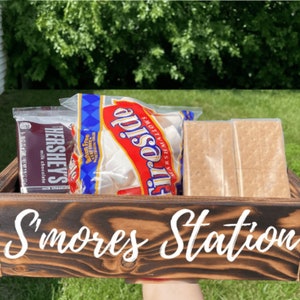 S&#39;mores Station, S&#39;mores Bonfire Caddy Farmhouse Holder, Smores Accessories Organizer, Smores Supplies Container, Smores Serving Tray