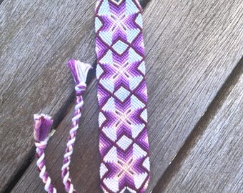 Pulsera de la amistad con diseño de estrella morada: joyería de hilo tejido con cordón bordado - regalos para ella