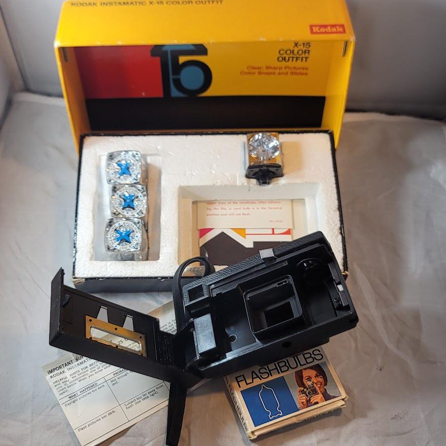 Kodak Instamatic X-15 Color Outfit Camera in Box With Flash - Etsy