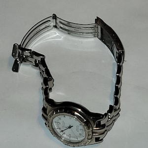 Guess Bracelet Watch - Etsy display picture 1