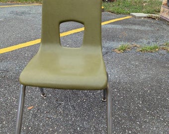 Vintage 70s Artcobell Plasticd avocado green Vintage kids chair school