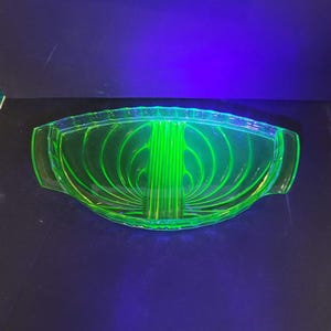 Vintage Pressed Uranium Vaseline Glass Vanity Tray with Handles Green 13&quot; x 7&quot;