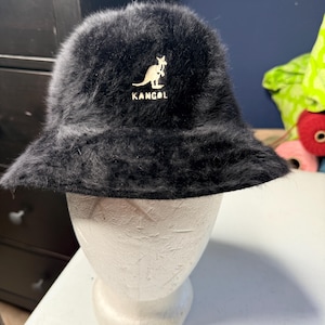 Kangol Black Fuzzy Angora Bucket Hat Cloche Mens Womens Streetwear 80s LL Cool J