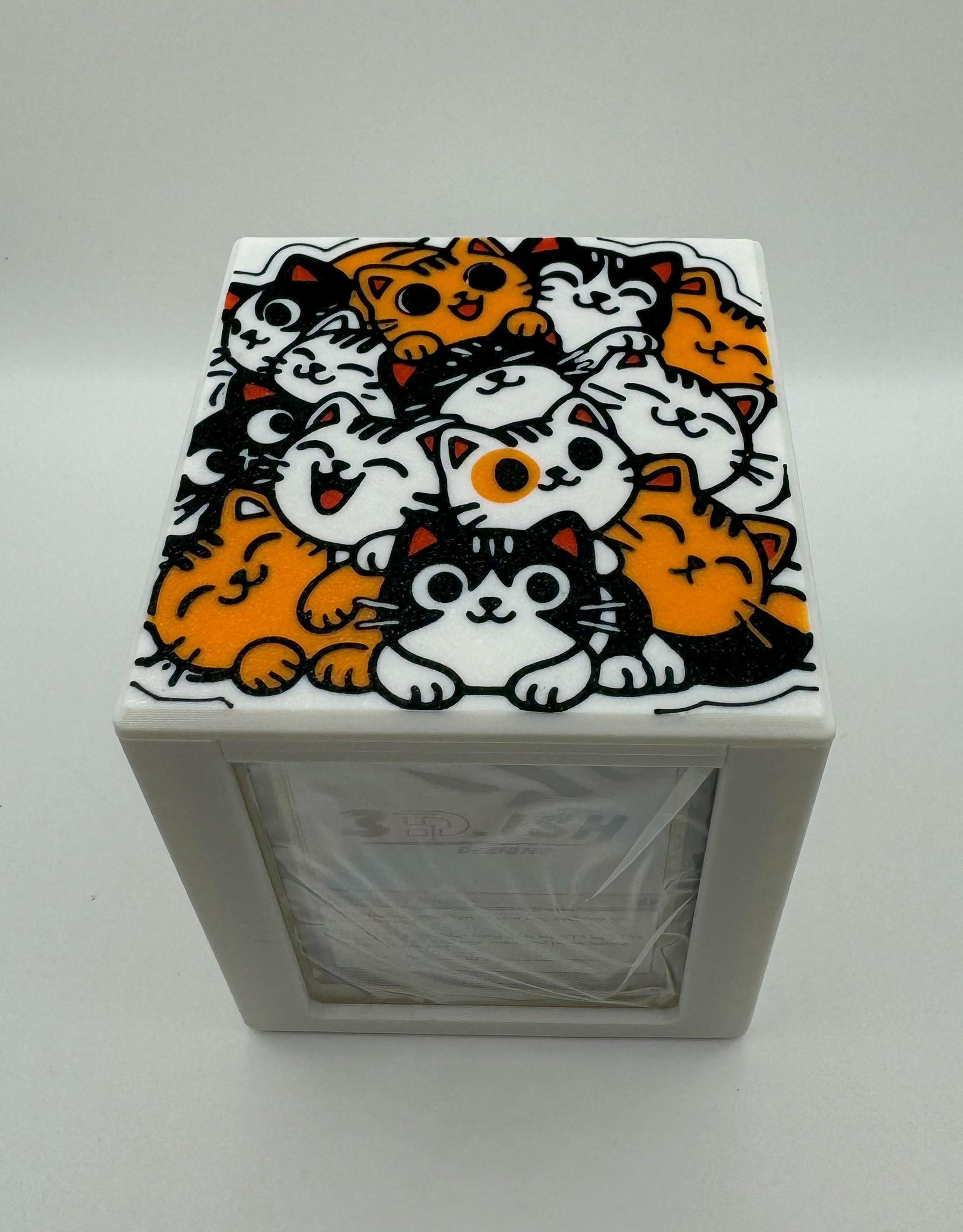 Cat Theme - Magnetic Commander Showcase Deck Box