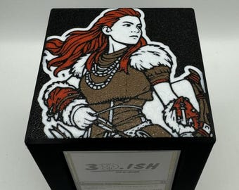 Aloy, salvadora de Meridian - Caja de presentación de mazos de Comandante Magnético