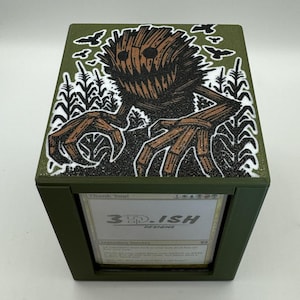 Rendmaw, Creaking Nest - Magnetic Commander Showcase Deck Box