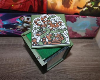 Snake Theme - Magnetic Commander Showcase Deck Box
