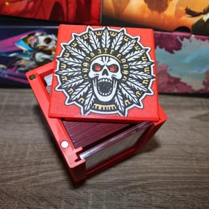 Ojer Axonil, Deepest Might - Magnetic Commander Showcase Deck Box