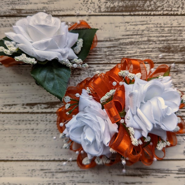 Rocky Top Orange and White Corsage & Boutonniere Set